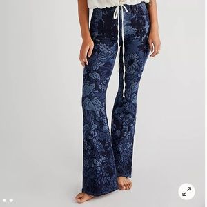 Mother Denim, The Doozy Sneaks in Sing Me To Sleep